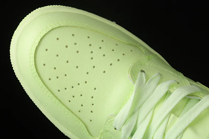 All categories Air Jordan Jordan series basketball shoes Air Jordan 1 Low Air Jordan 1 Ret Hi Prem AJ1 Joe 1 lemon yellow starry low-top basketball shoes CJ7891-700